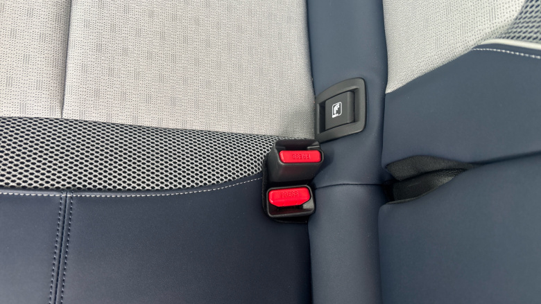 Renault 5 110kW Roland Garros + Comfort Range 52kWh 5dr Auto Electric Hatchback